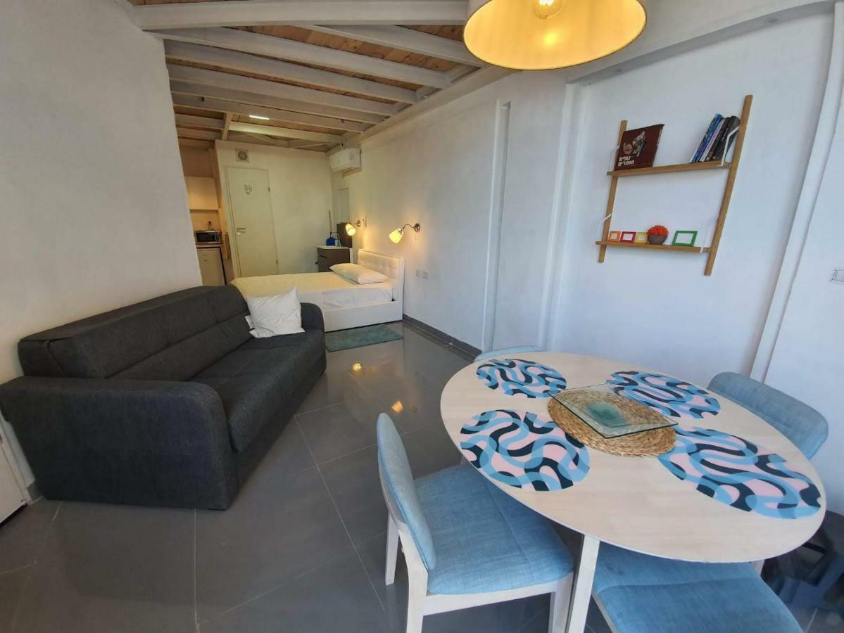 Agas Holiday Apartments - Gai Boutique Tiberias Eksteriør billede