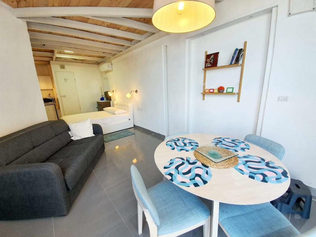 Agas Holiday Apartments - Gai Boutique Tiberias Eksteriør billede